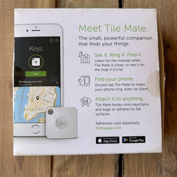 Tile Mate Key Finder in White - Picture 3 of 4